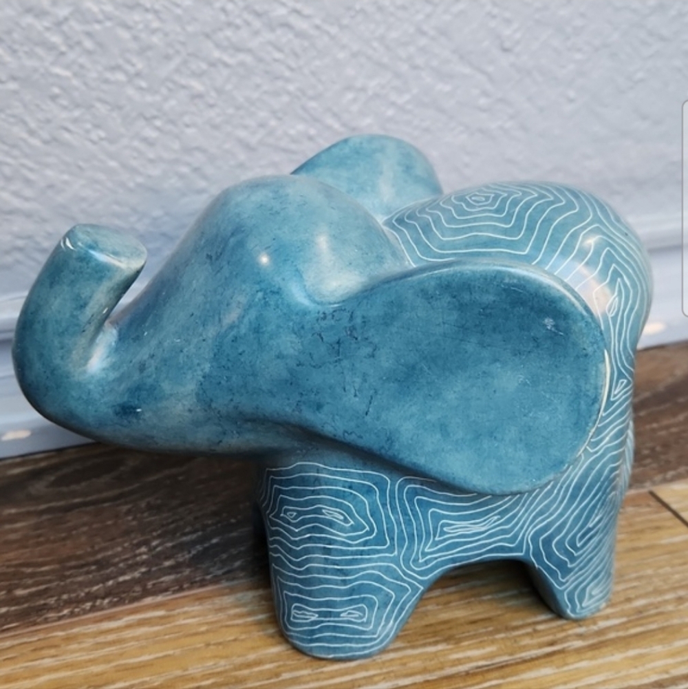 Afrikiko Soapstone Elephant Teal Blue Green White Abstract Circles - Picture 2 of 15
